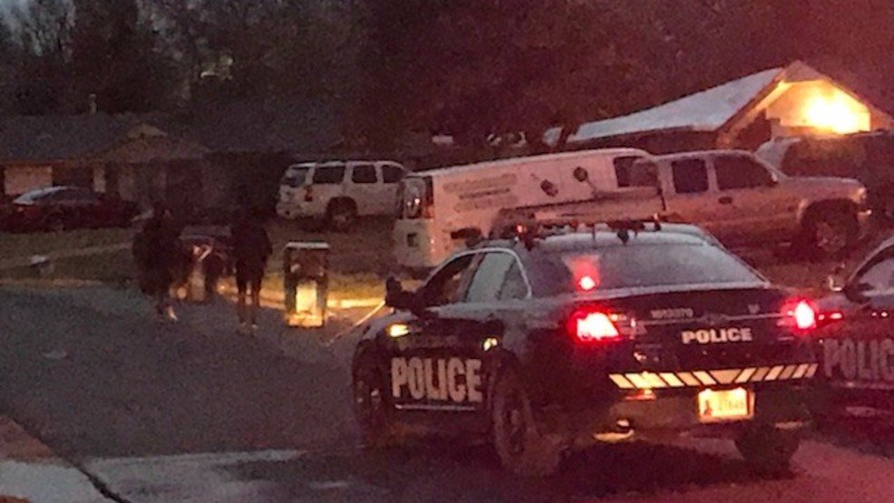 A man is recovering in the hospital after being shot early Friday morning. Police were called to the scene in the 4800 block of Broadway Pl., near SW 49th and Santa Fe, around 4 a.m. Friday for the reported shooting. They say they found a man suffering from a gunshot wound at the scene.