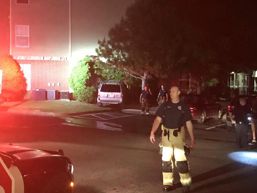 A driver with no headlights in use crashes into a Sand Springs apartment complex while trying to avoid an accident. We're told a driver was pulling into the Gable Hills apartment complex at 7702 West Parkway Boulevard around 2 a.m.