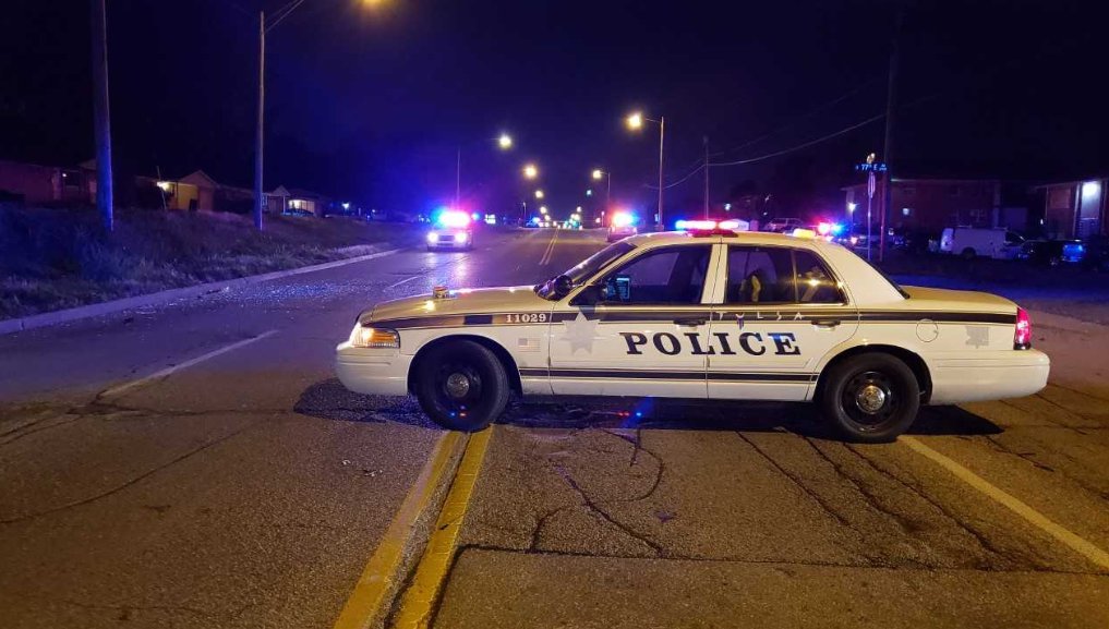 Police say several people are on the run after a rollover crash and shooting in midtown Tulsa. It happened around 11 p.m. Monday near 21st and Memorial. Police say an SUV was chasing a car down 77th East Avenue when the car flipped over. Four people then got out of the SUV, and two of them started shooting at the driver who flipped his car, according to police.