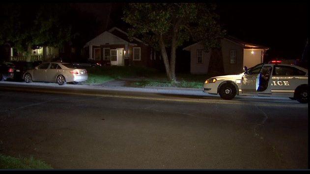 Two people escape police during chase in stolen car in north Tulsa    