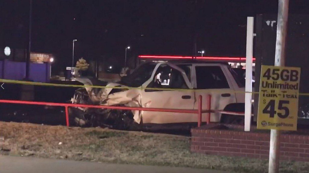 Woman dies after crashing into concrete structure in southwest OKC, police say    