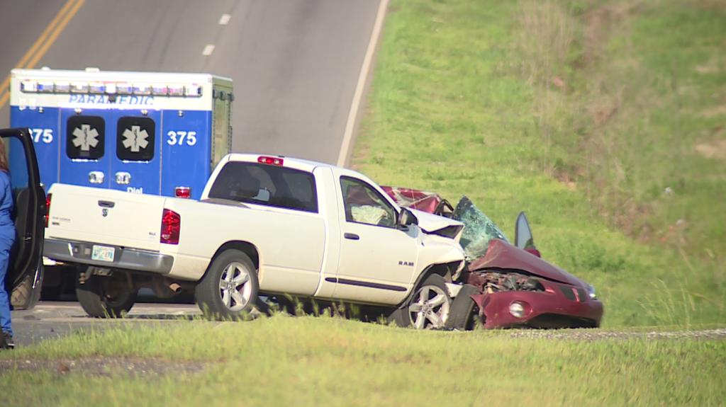 Man dies in crash in northeast Oklahoma City, police say    