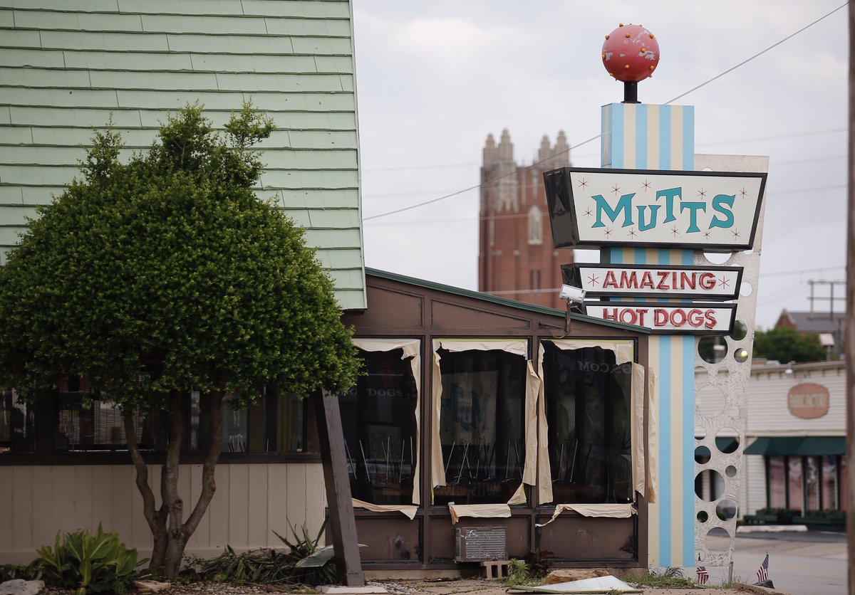 Damage at Mutts in 23rd okwx   