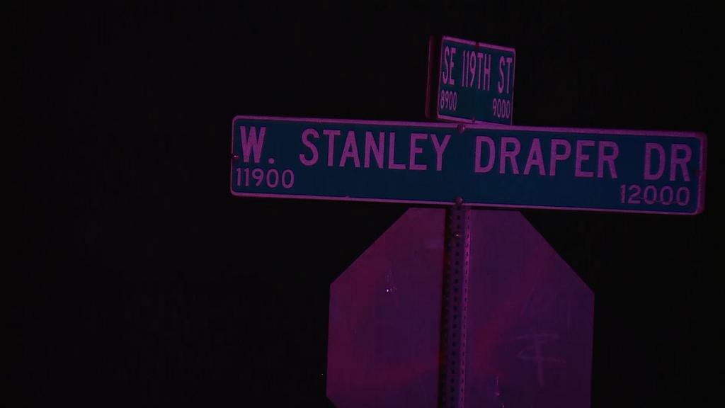 Man dies after crashing motorcycle in southeast Oklahoma City, police say