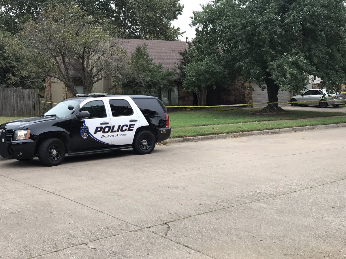 Broken Arrow Police on scene of a home invasion near north Elm and East Tucson Street. Officers are still looking for the suspects but say they don't believe this was a random attack.