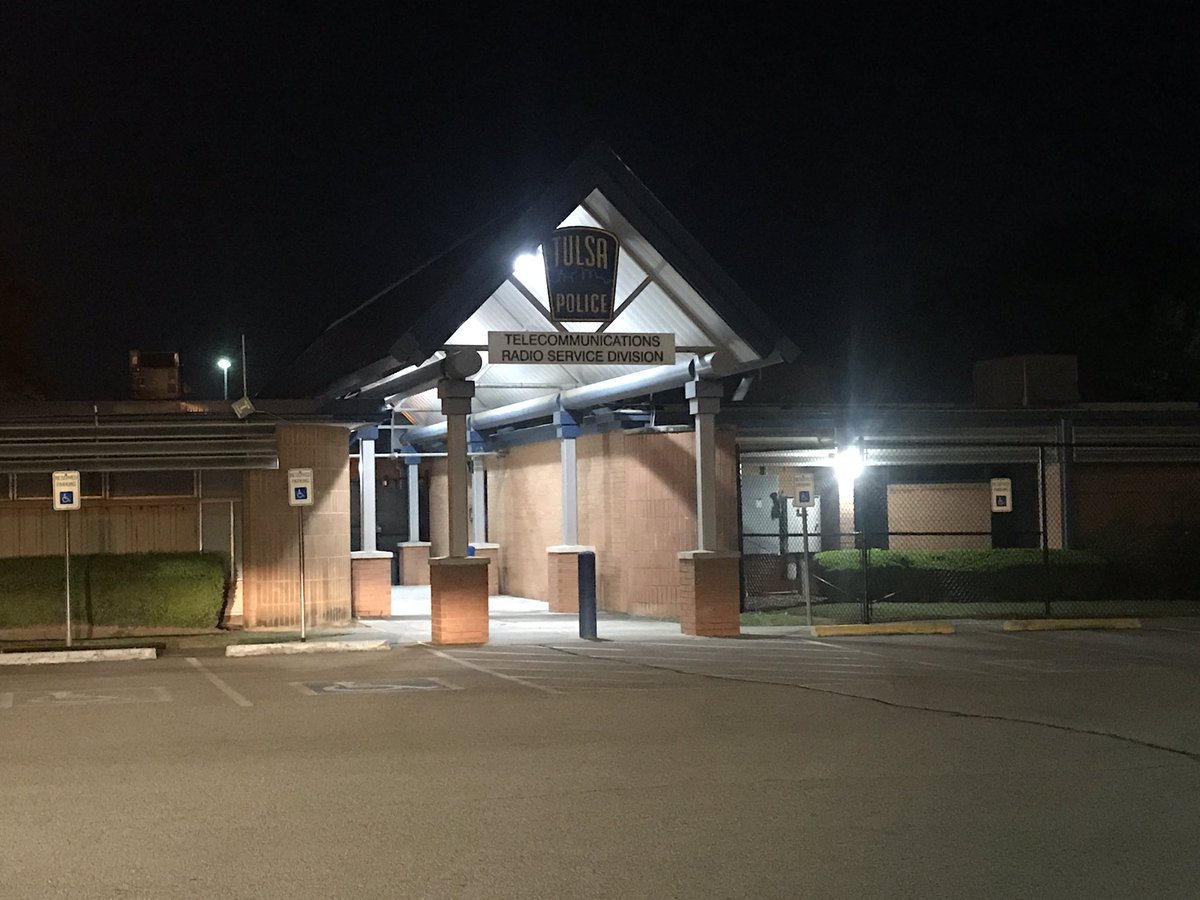 Is investigating an early morning robbery & shooting. The victim told TPD a group of people jumped out of the bushes along N Hartford near 46th St N, demanded his stuff, shot the vic in the leg &amp; left. The victim is in the hospital expected to survive. 