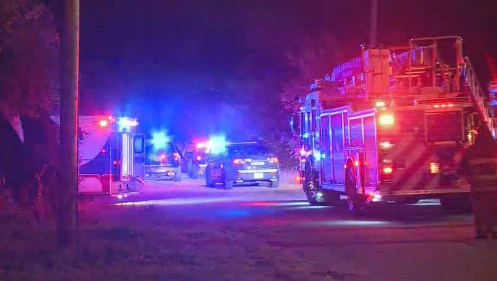 Person rescued after leading officers on chase, falling 25 feet into ravine in OKC, police say