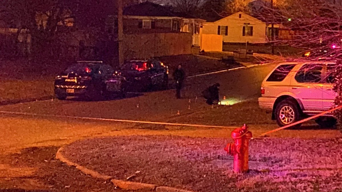 Investigators laying down evidence markers as this fatal shooting investigation continues here at NE 32nd and Lindsay