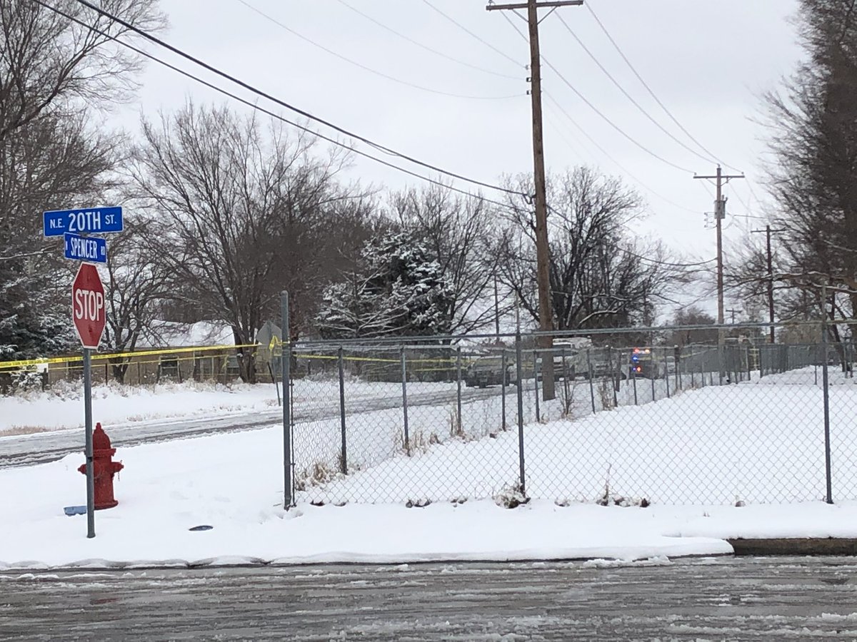 The medical examiner is   on the scene of this homicide near NE 23rd & Spencer after @MidwestCityPD officials say 25-year-old Kurtis Haucke shot his father this morning, killing him. 