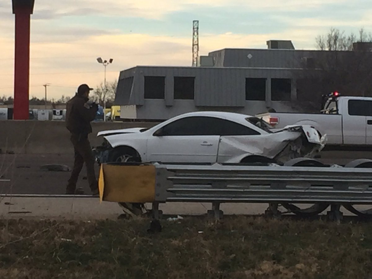 Deadly crash reported on I-40 WB near Portland Ave. @OHPtraffic tells us a semi rolled over, hit the concrete median and caught fire.  The driver of the semi has died. Two other vehicles were involved in this crash.  I-40 WB is shutdown