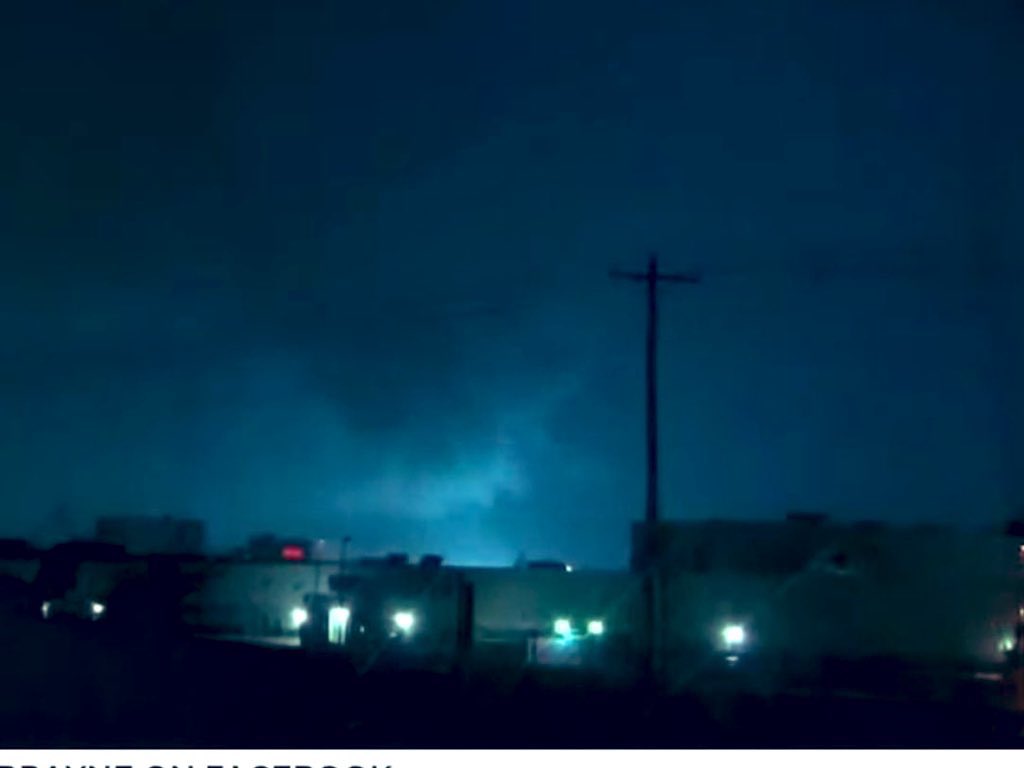 Multiple injuries reported following tornado touchdown near Norman, Oklahoma